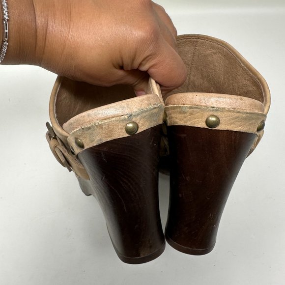 UGG Nubuck Leather Studded Slip On Wedge Mules Heels Womens - Picture 4 of 15